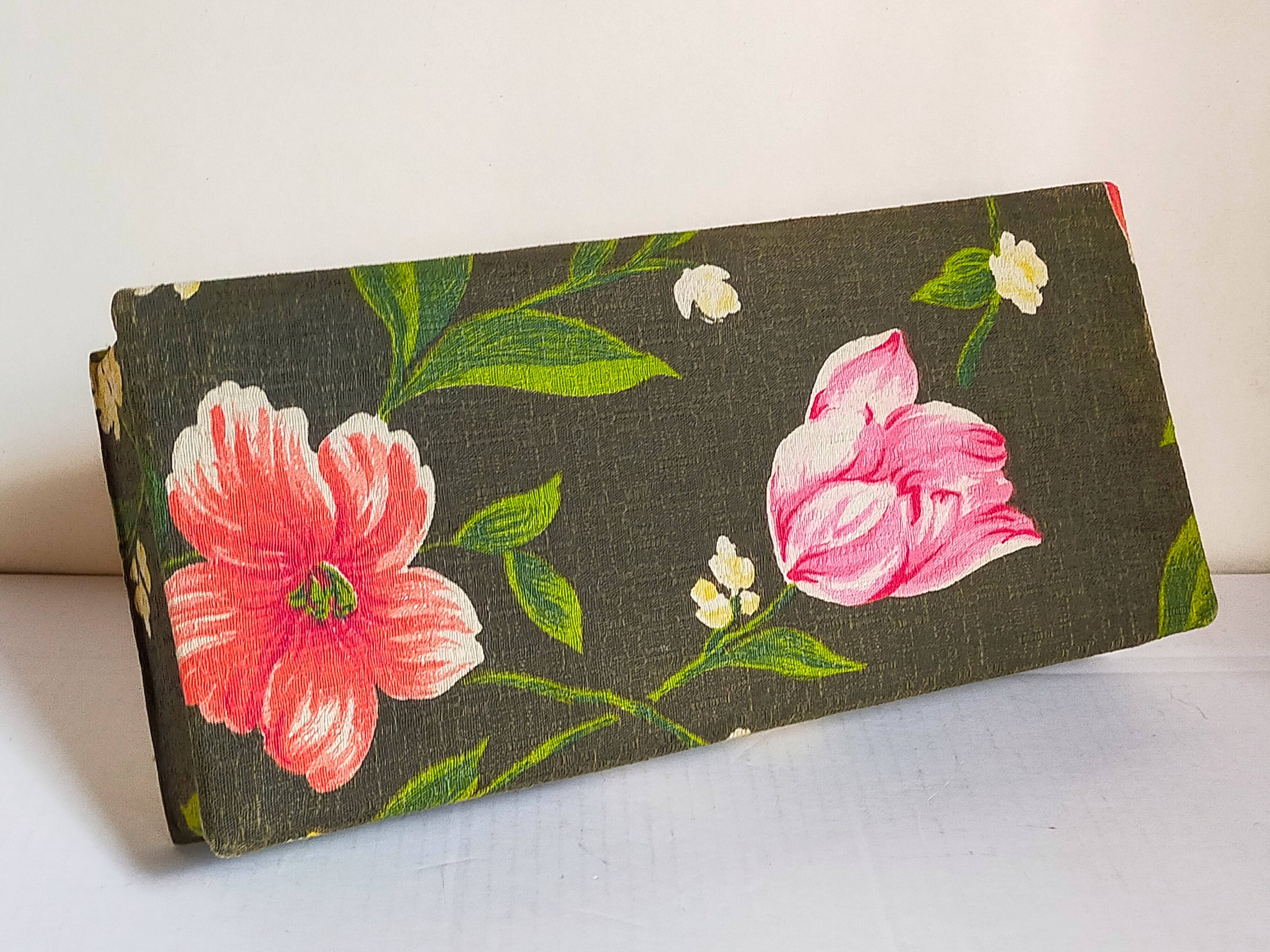 Box padded with old fabric