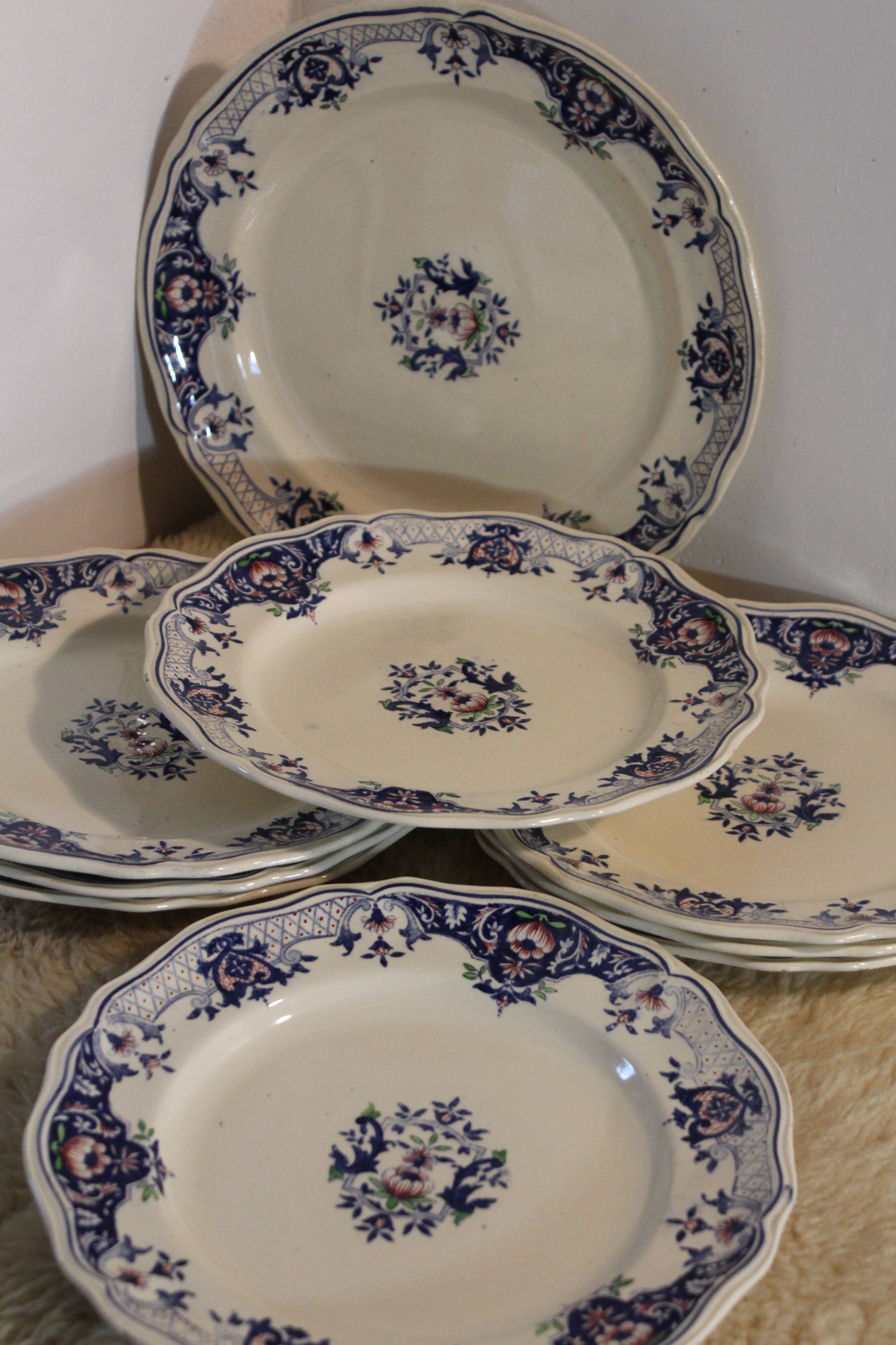 Ensemble de 8 grandes assiettes plates + 1 plat rond-longchamp