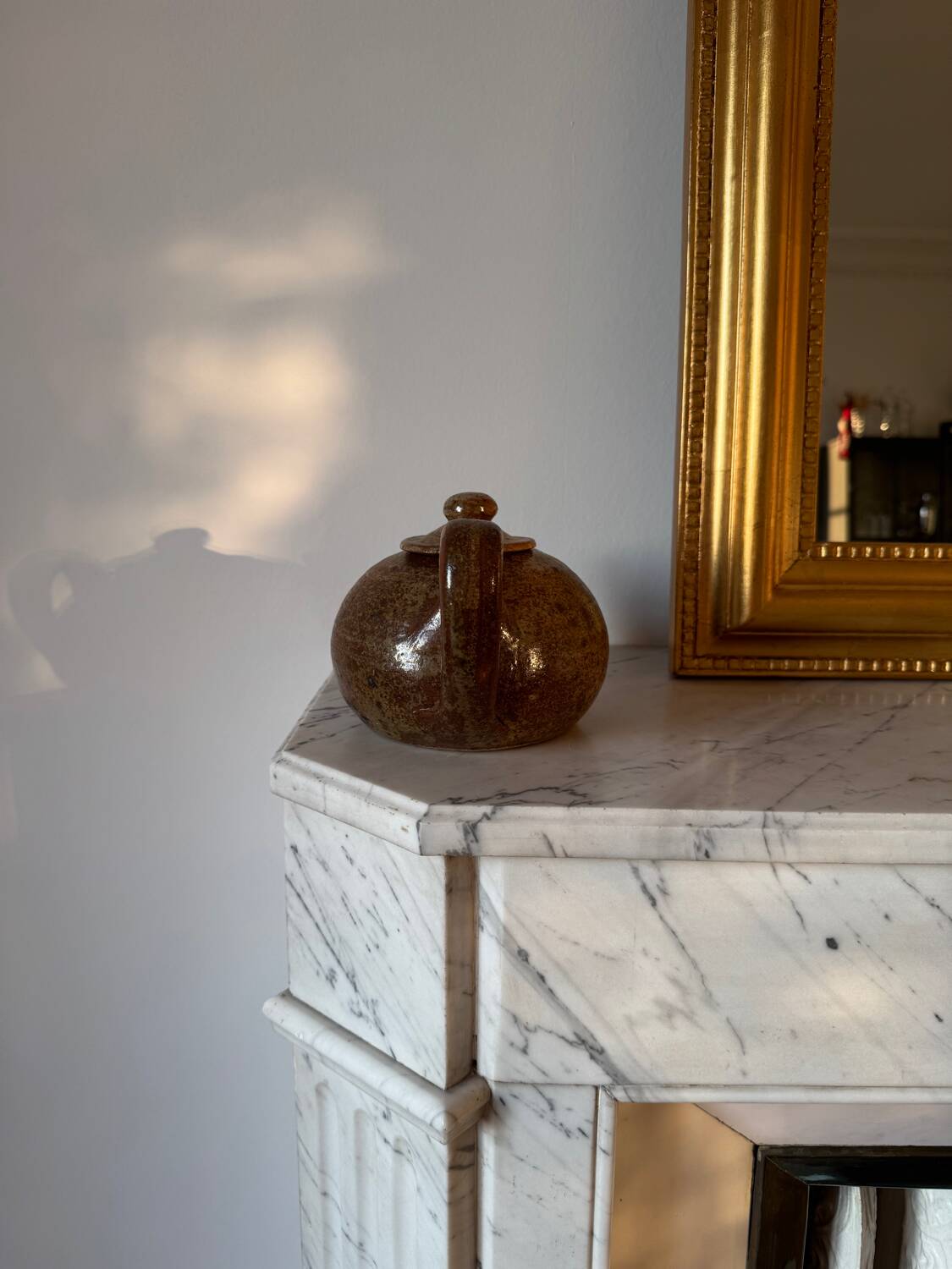 Speckled stoneware teapot 🫖