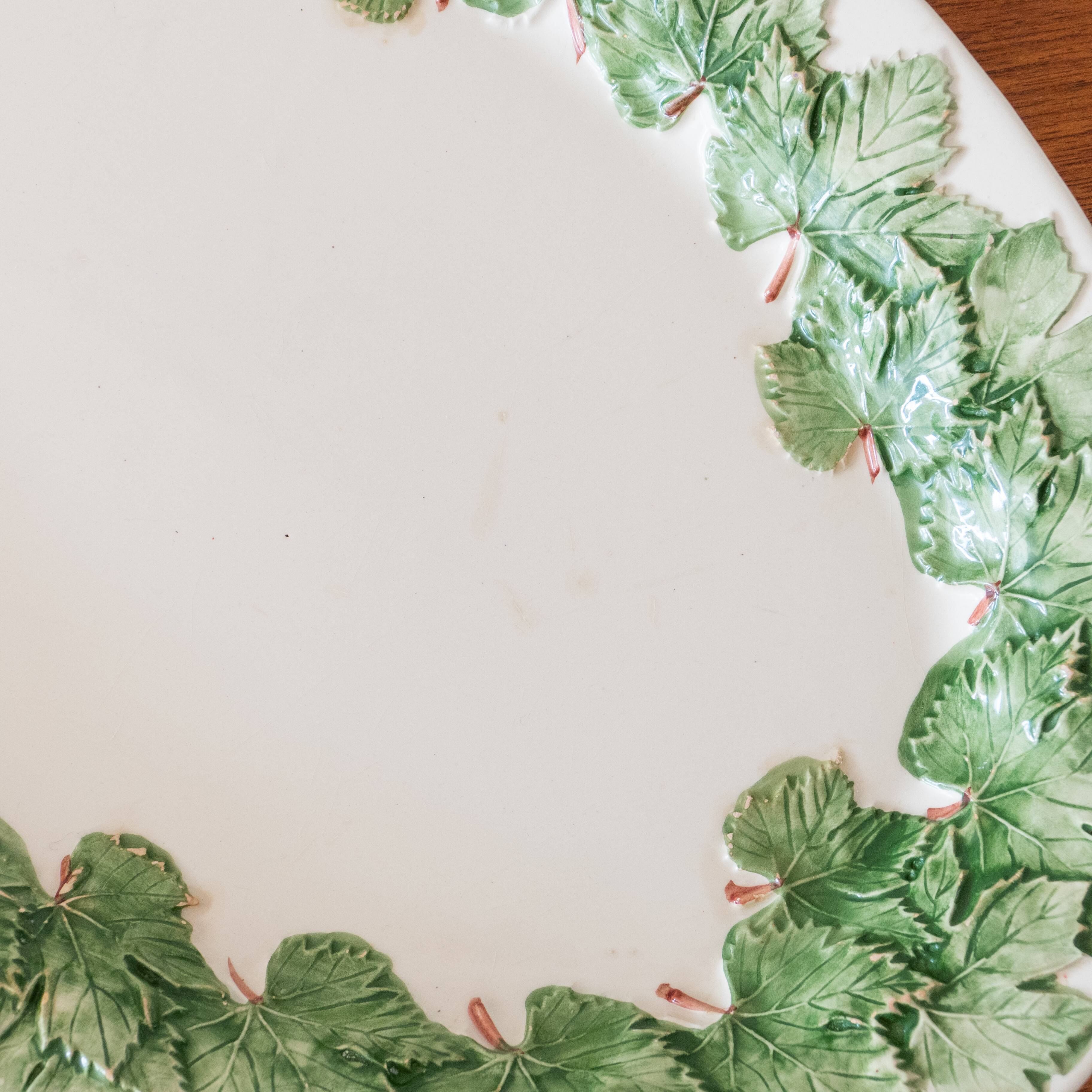 Dish in maple leaf slip