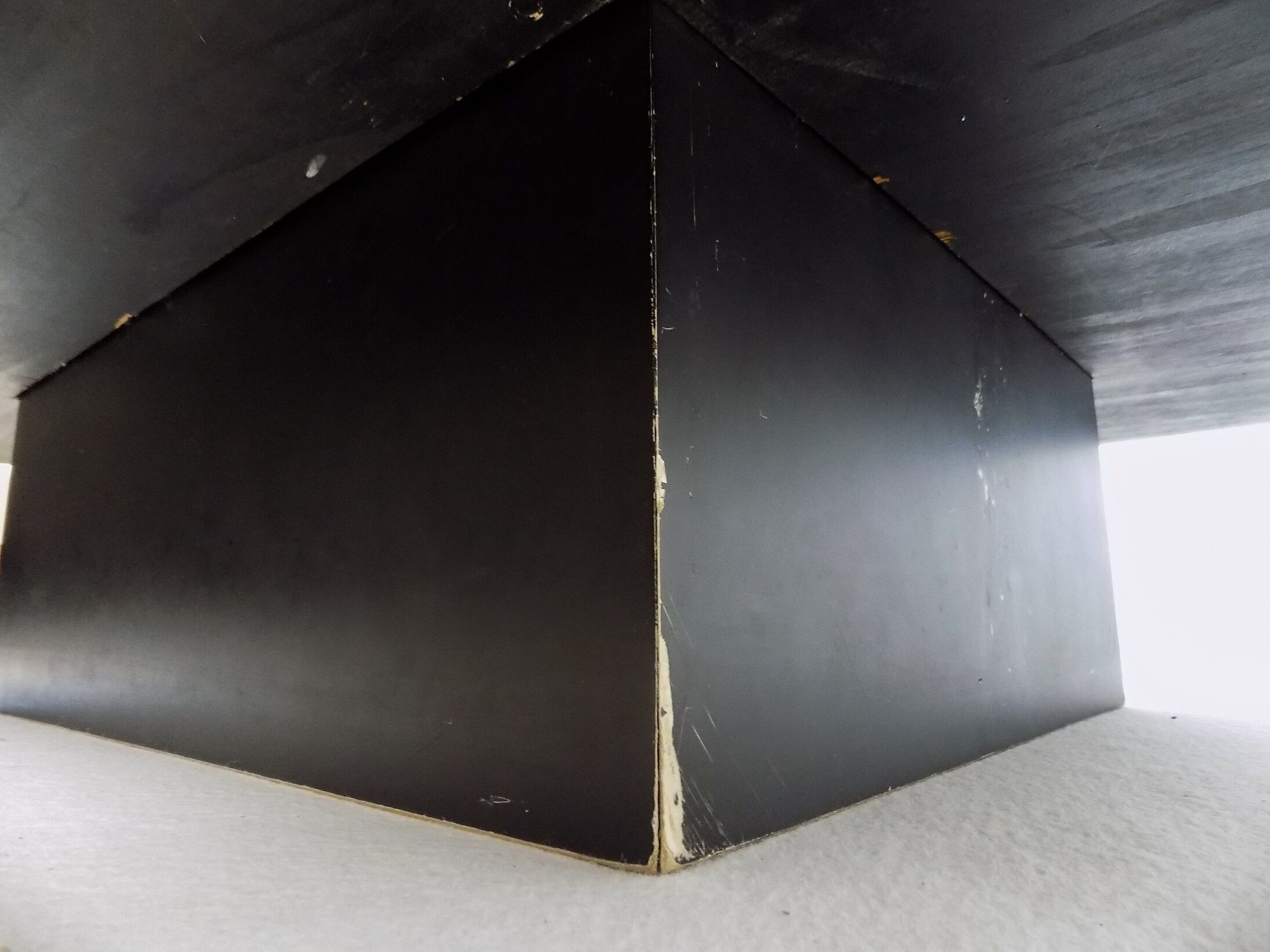 Gavina Caori coffee table by Vico Magistretti