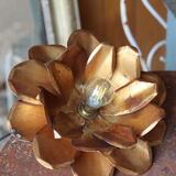 Vintage ceiling light in gilded metal, flower-shaped.