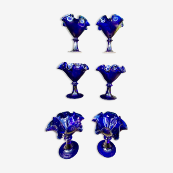 6 blue glass cups