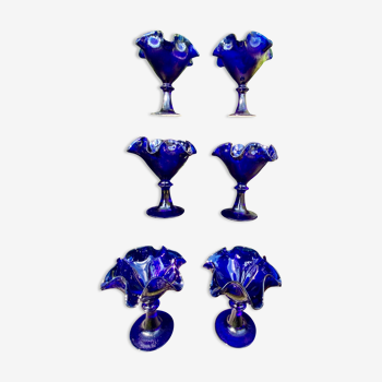 6 coupes en verre bleu