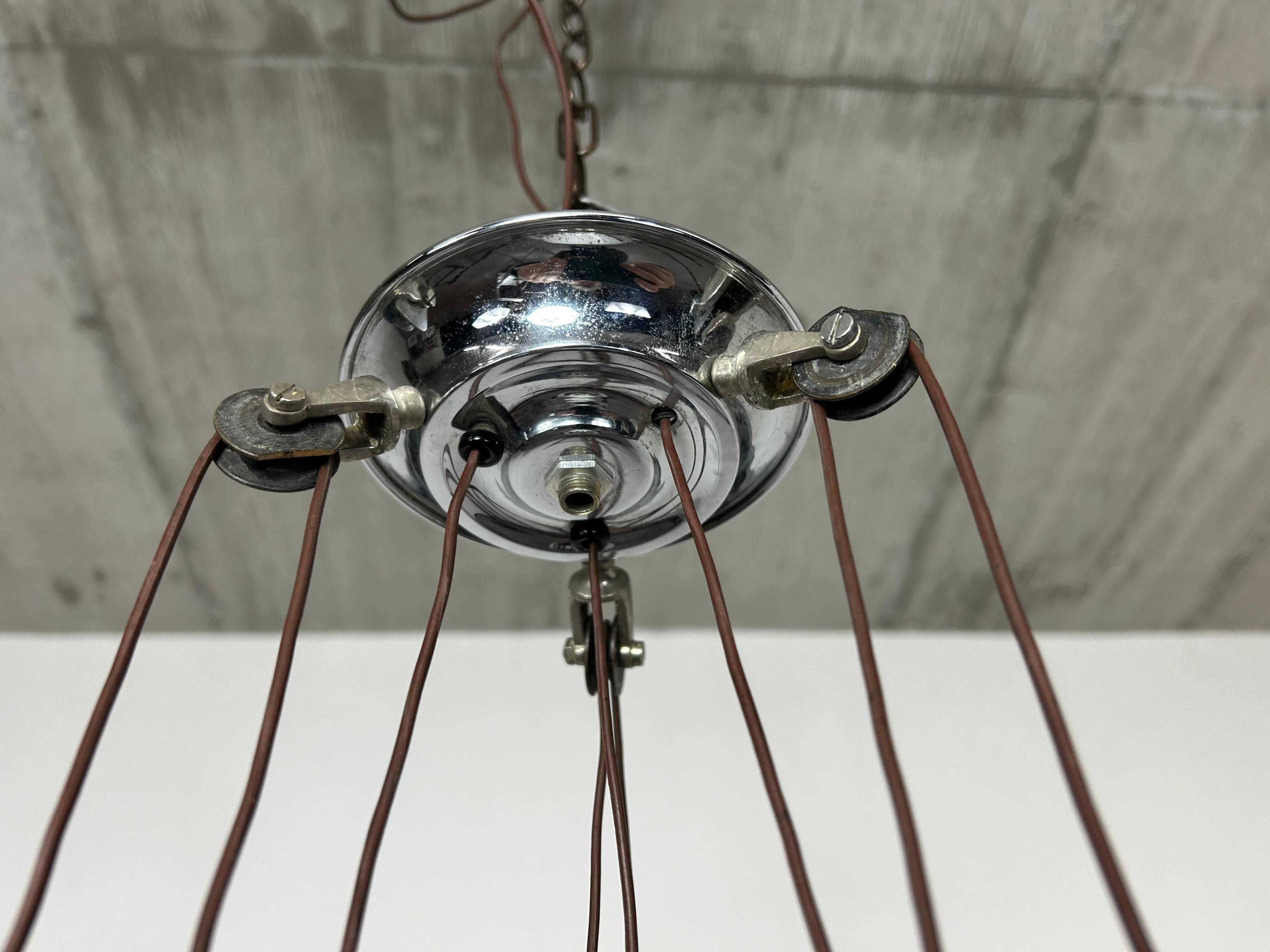 Adjustable Art Deco pendant lamp