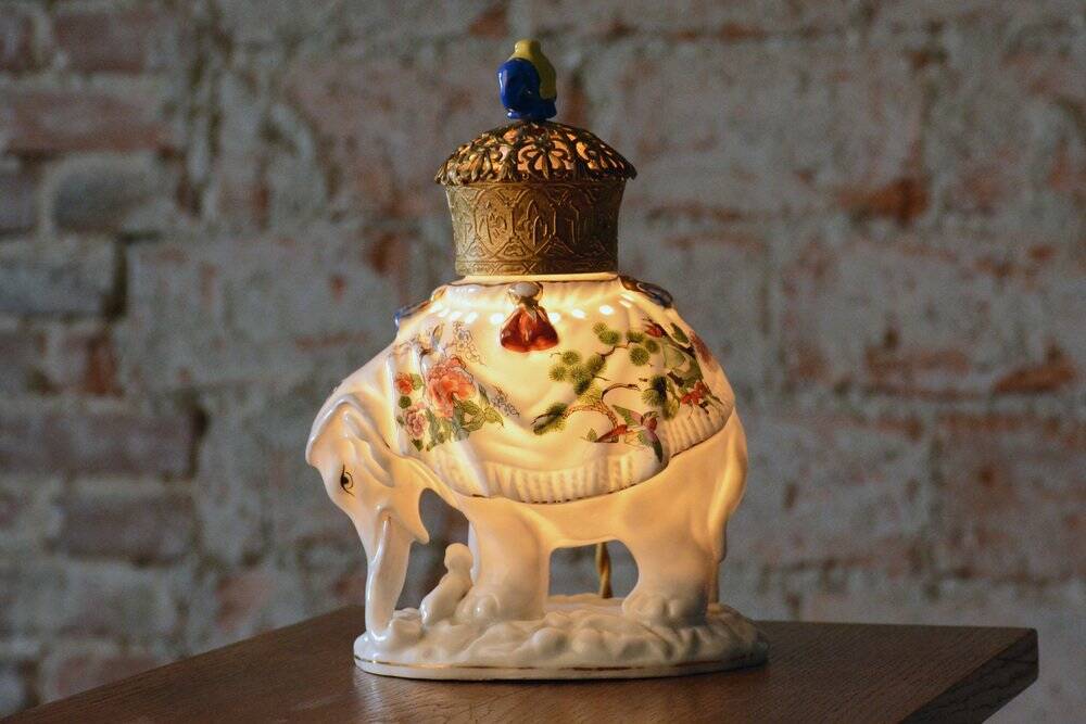 Asian Table Lamp in Brass and Porcelain, India, 1970s