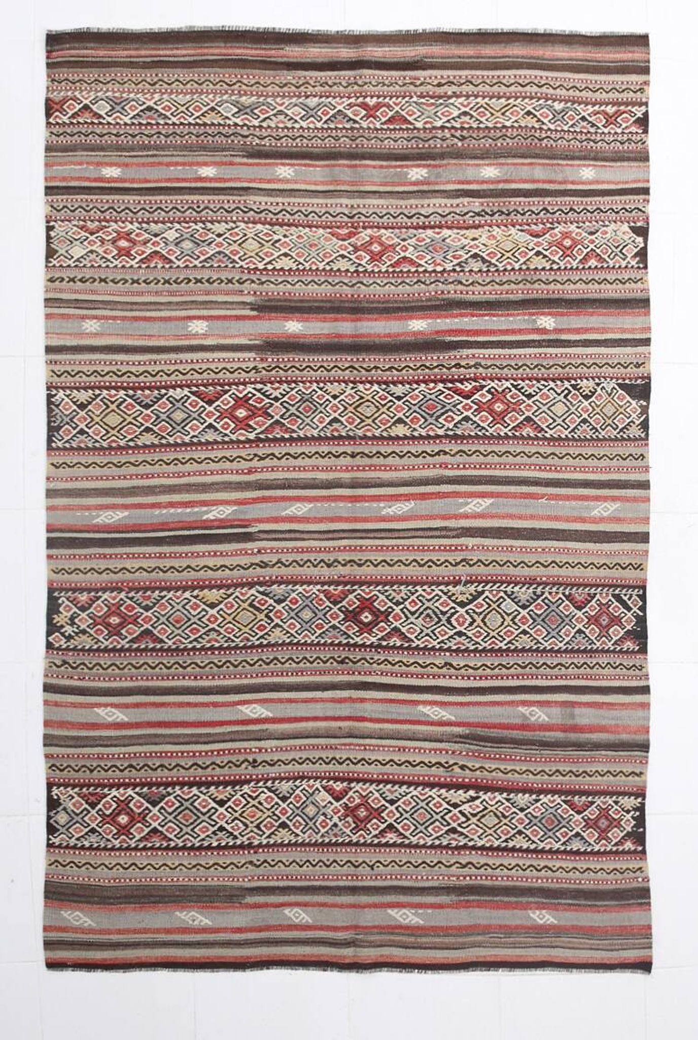 Kilim vintage tons rouges et bruns, motifs ethniques anatoliens, 156x244 Cm