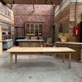 Grande table pieds fuseaux Début XXème