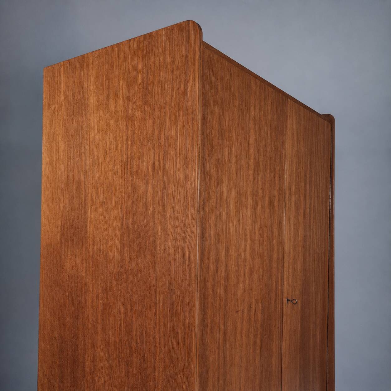 Garde-robe vintage par Tatra Nabytok, années 1970