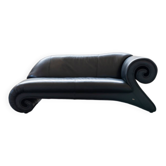 Gaudi sofa by bretz