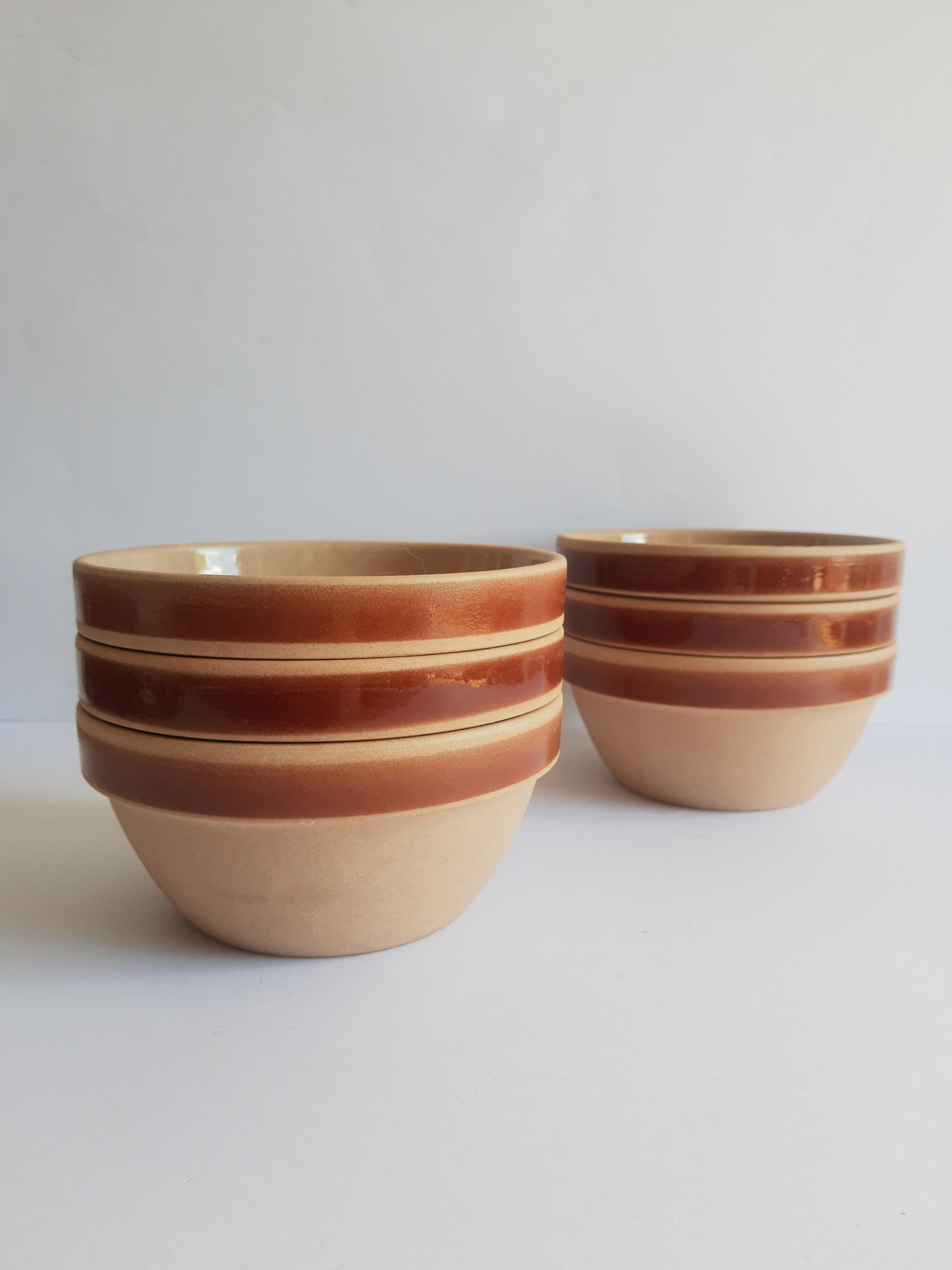 Set of 6 vintage Gien France stoneware bowls