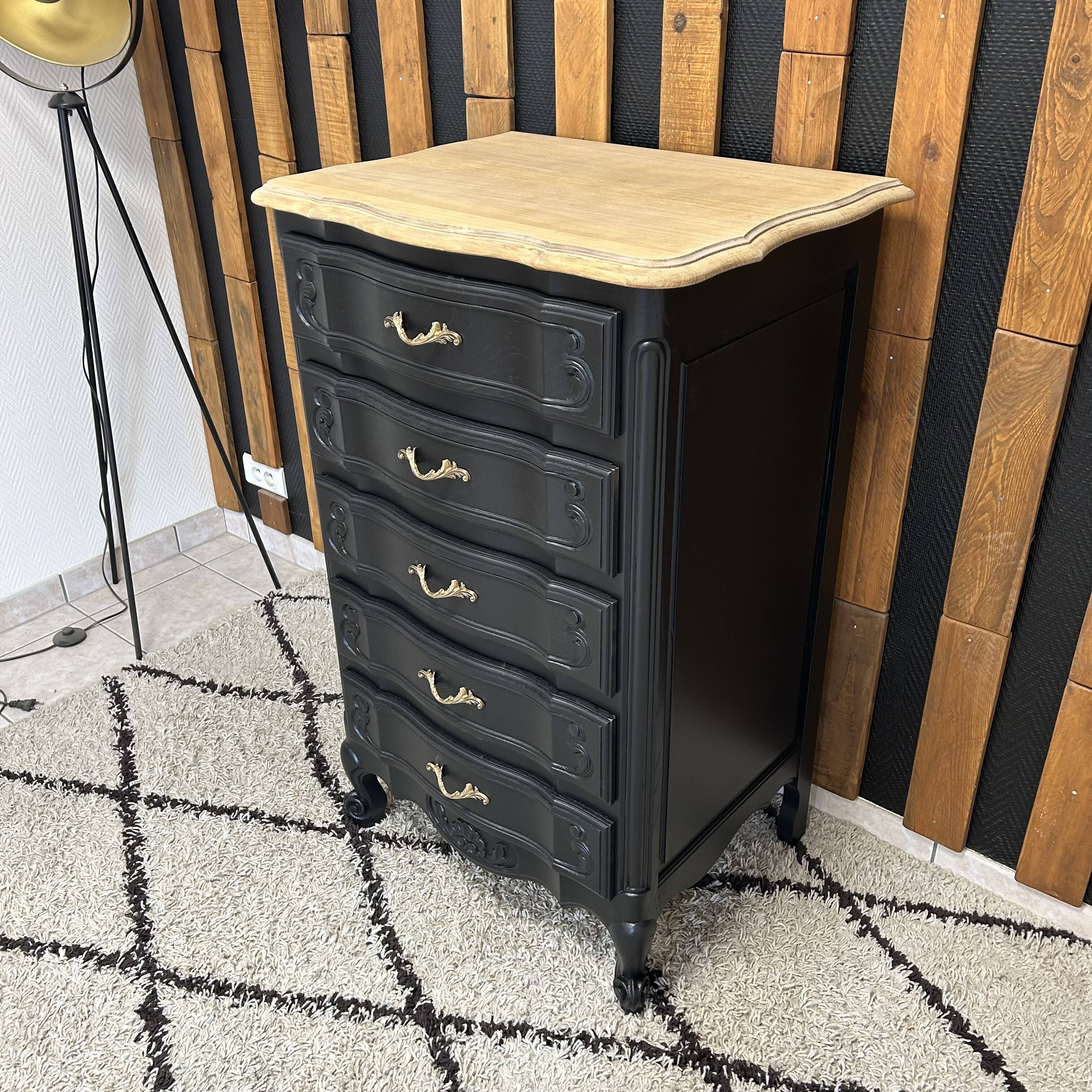 Old weekly magazine revamped