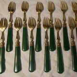 12 Dessert forks in their original box