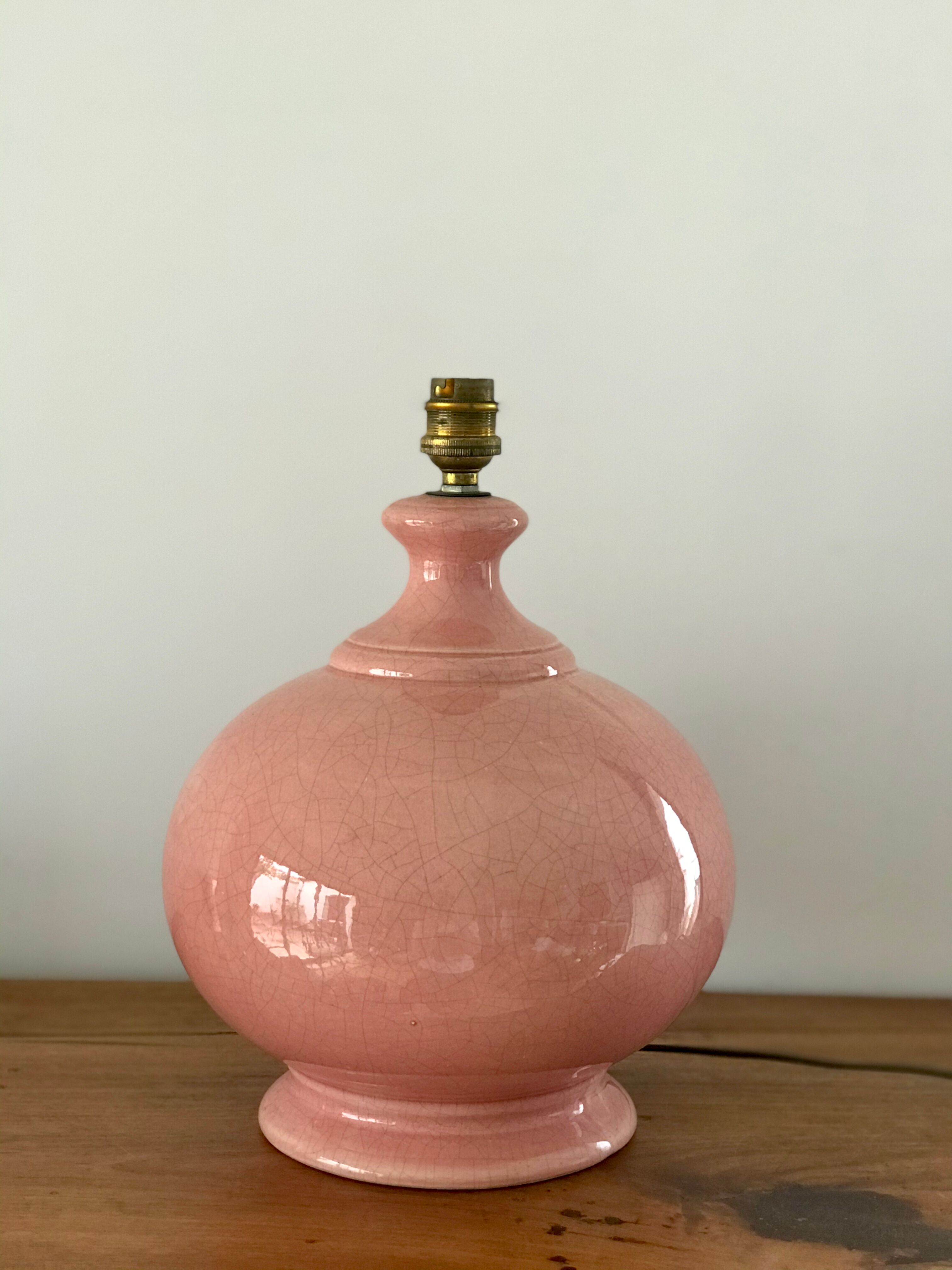 Cracked ceramic lamp