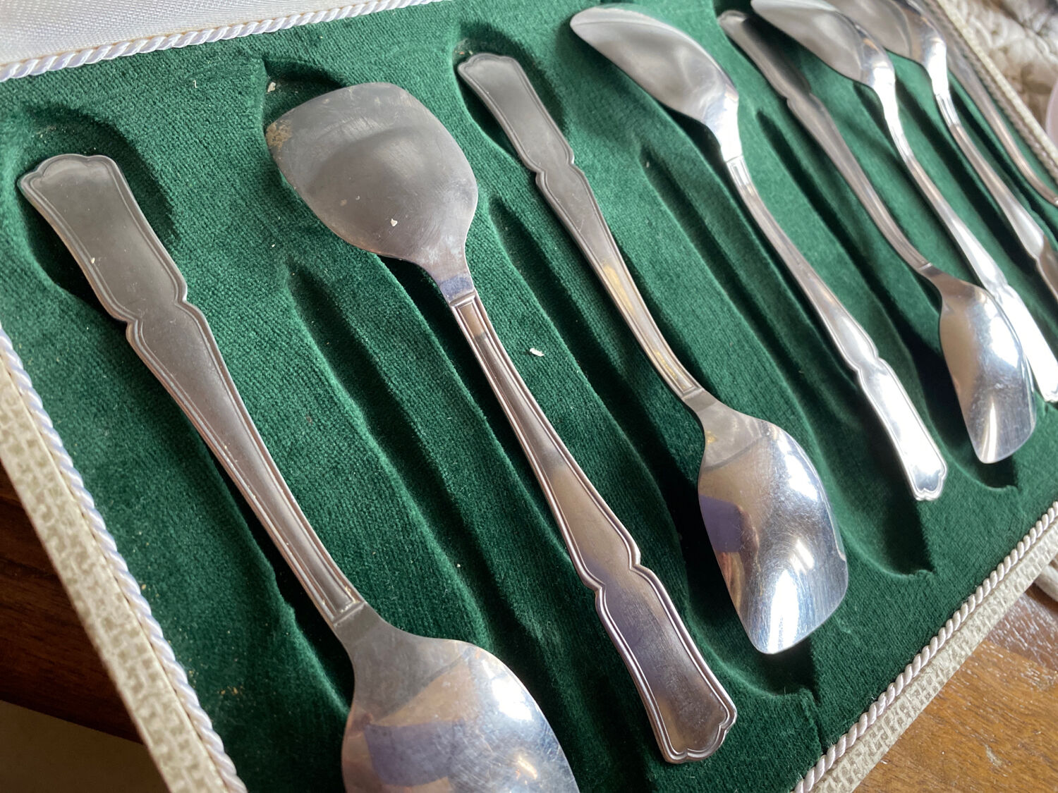 Ice cream spoon box