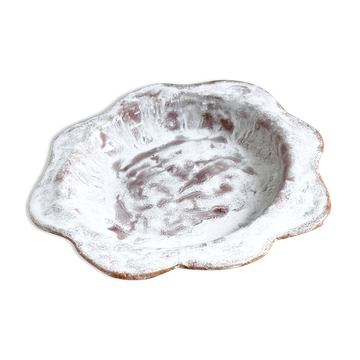 Enamelled earthenware flower cup