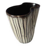 Ceramic vase