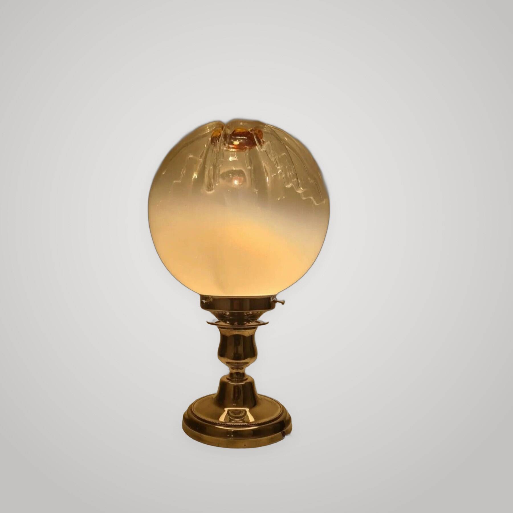 Italian Murano glass lamp, silver metal by Toni Zuccheri for Mazzega.