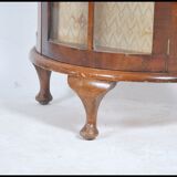 Small art deco showcase