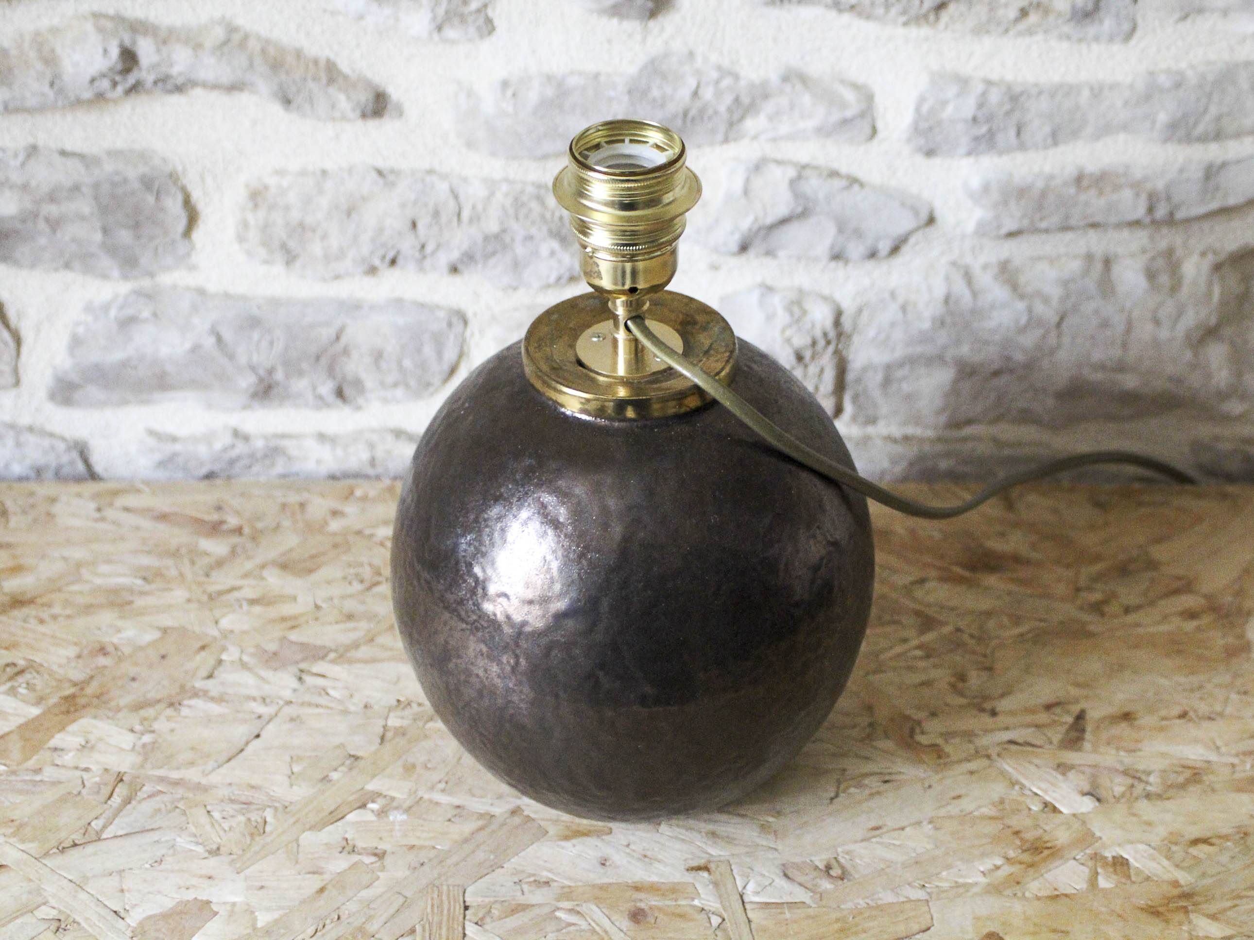Ceramic ball lamp base signed Guérin