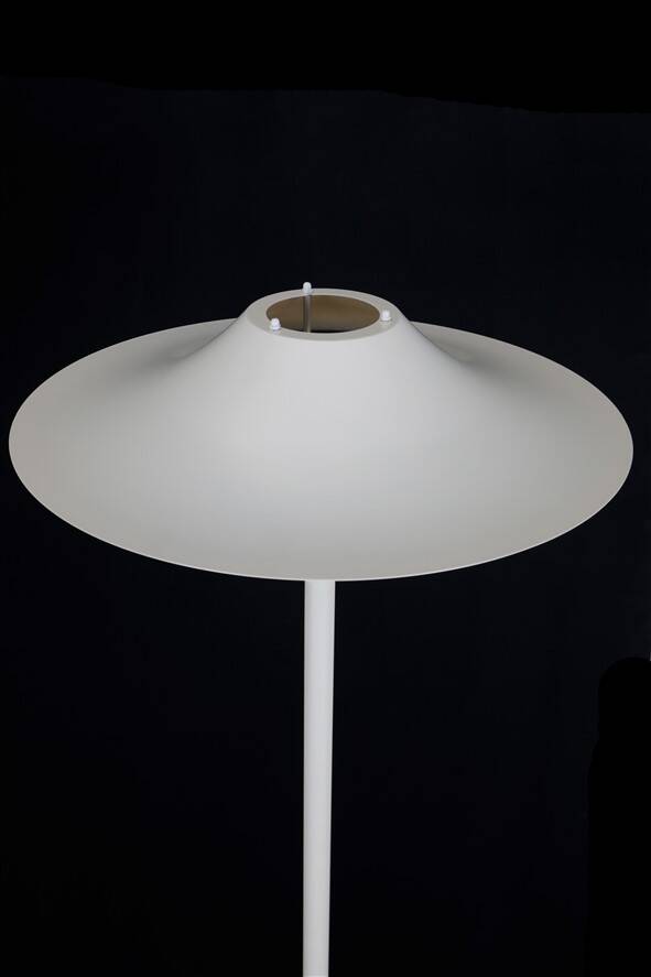 Lyfa floor lamp / cream-white / mid-century / Danish modern design / multilayer / 1970s