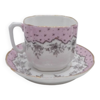 Tasse et sa sous tasse en porcelaine