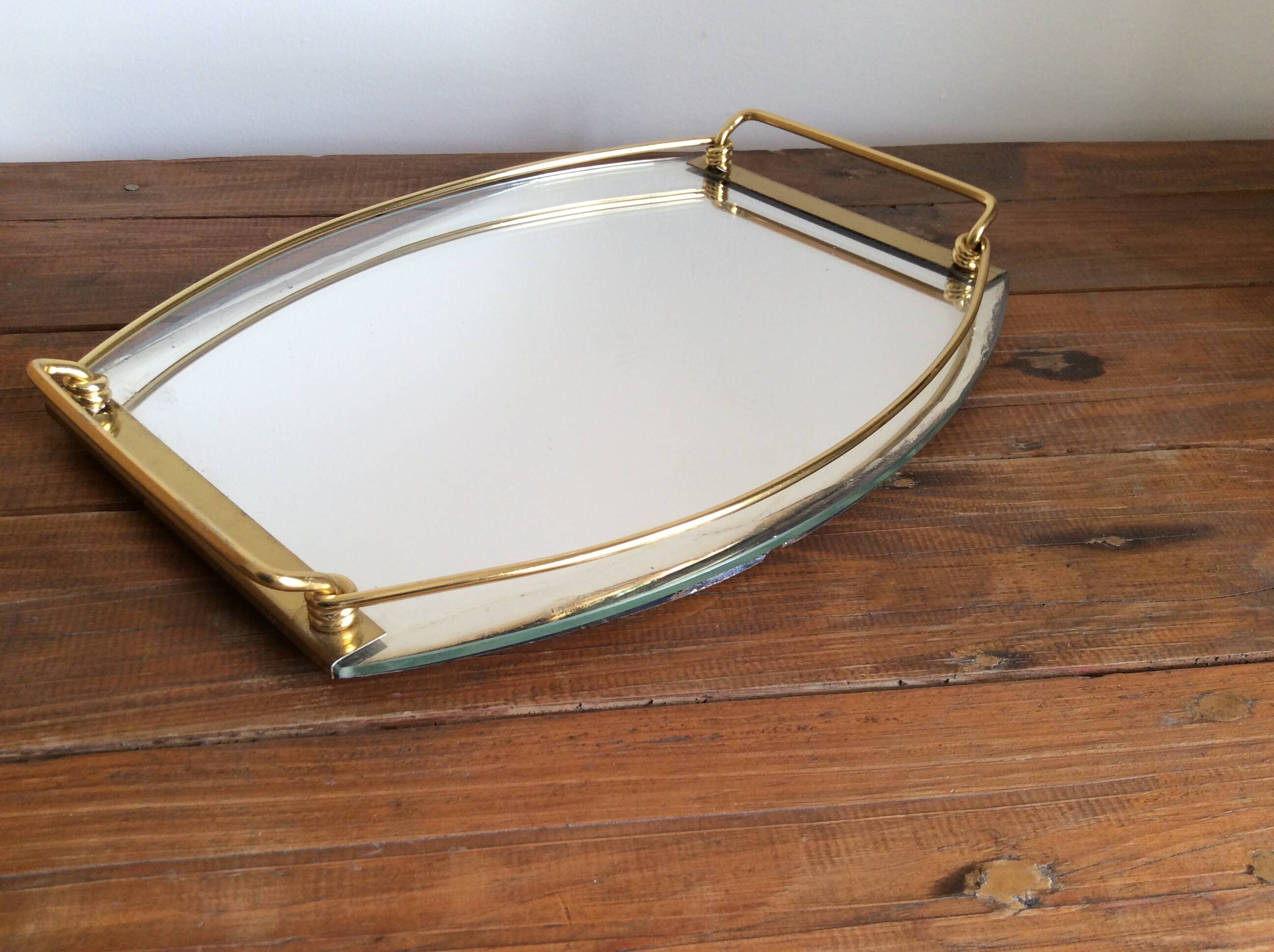 Mirror tray