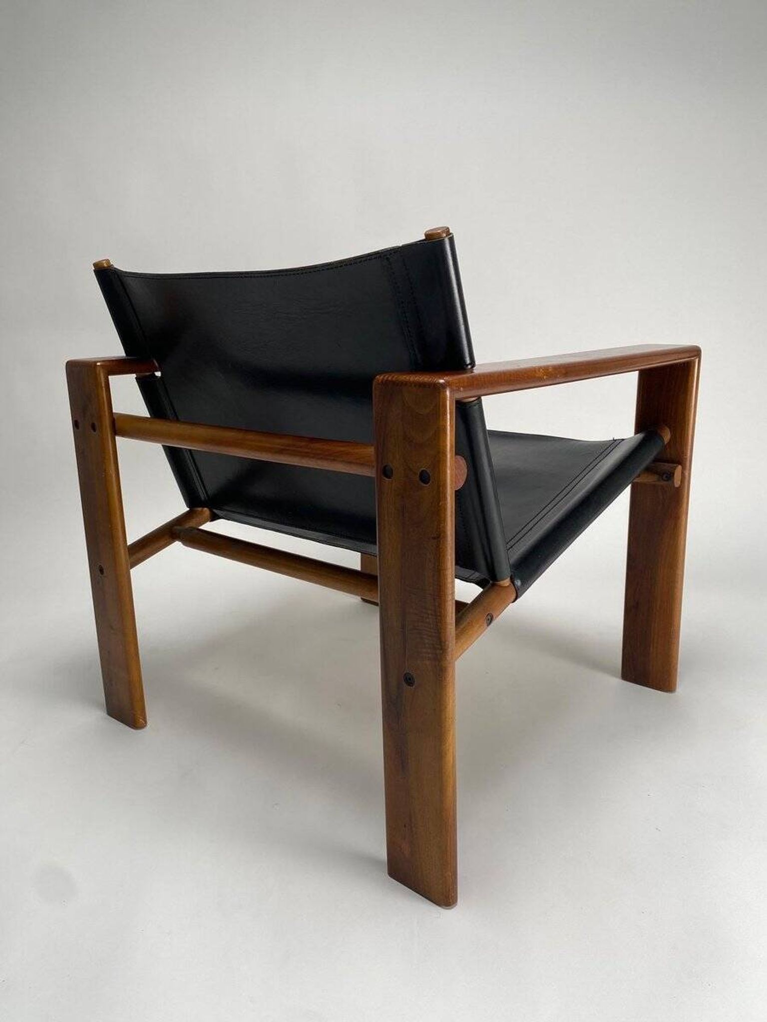 Mid-Century Armchairs in Wood & Leather attributed to Tarcisio Colzani, Italy, 1960s