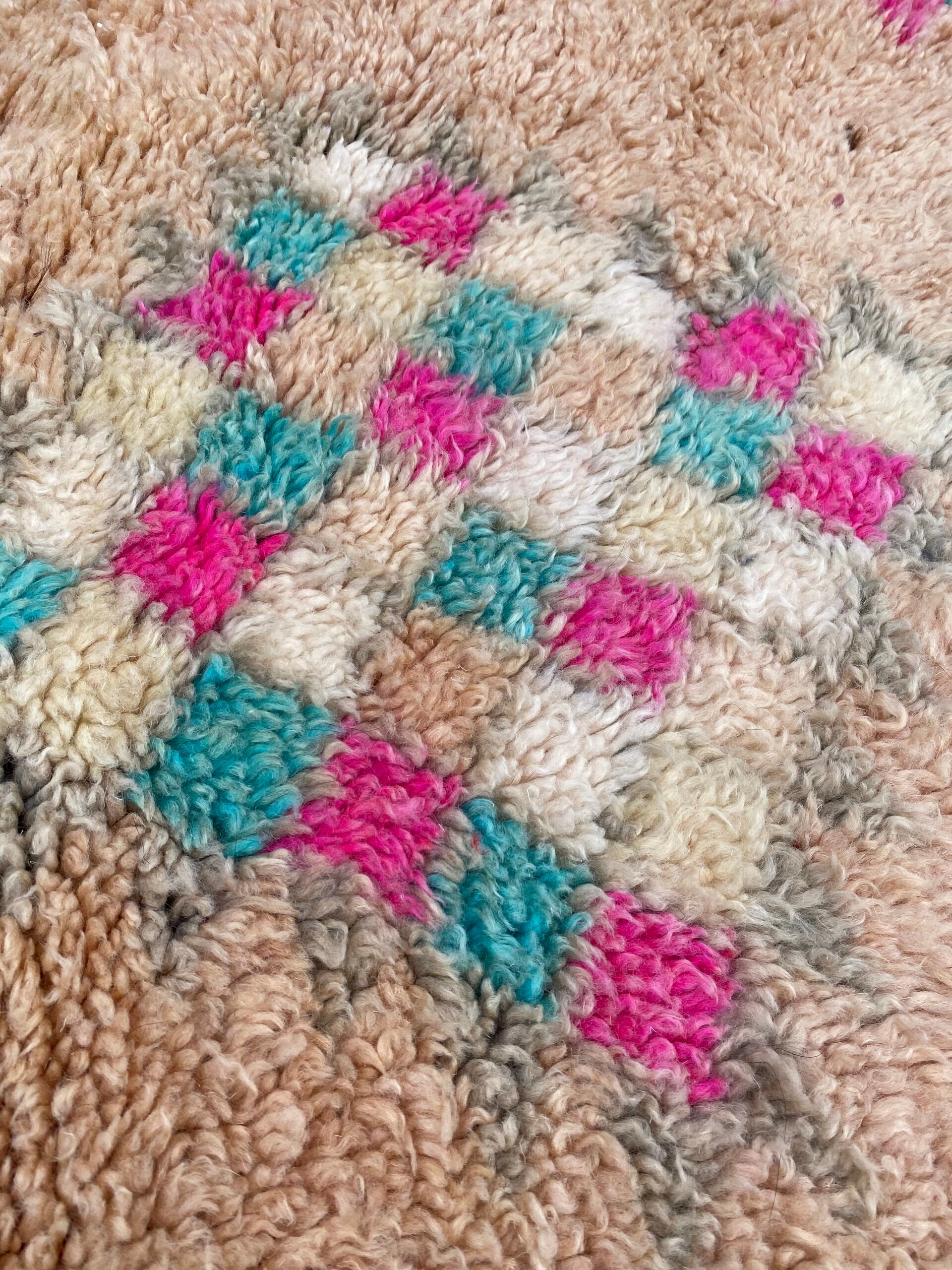 Moroccan vintage carpet boujad 165x370 cm