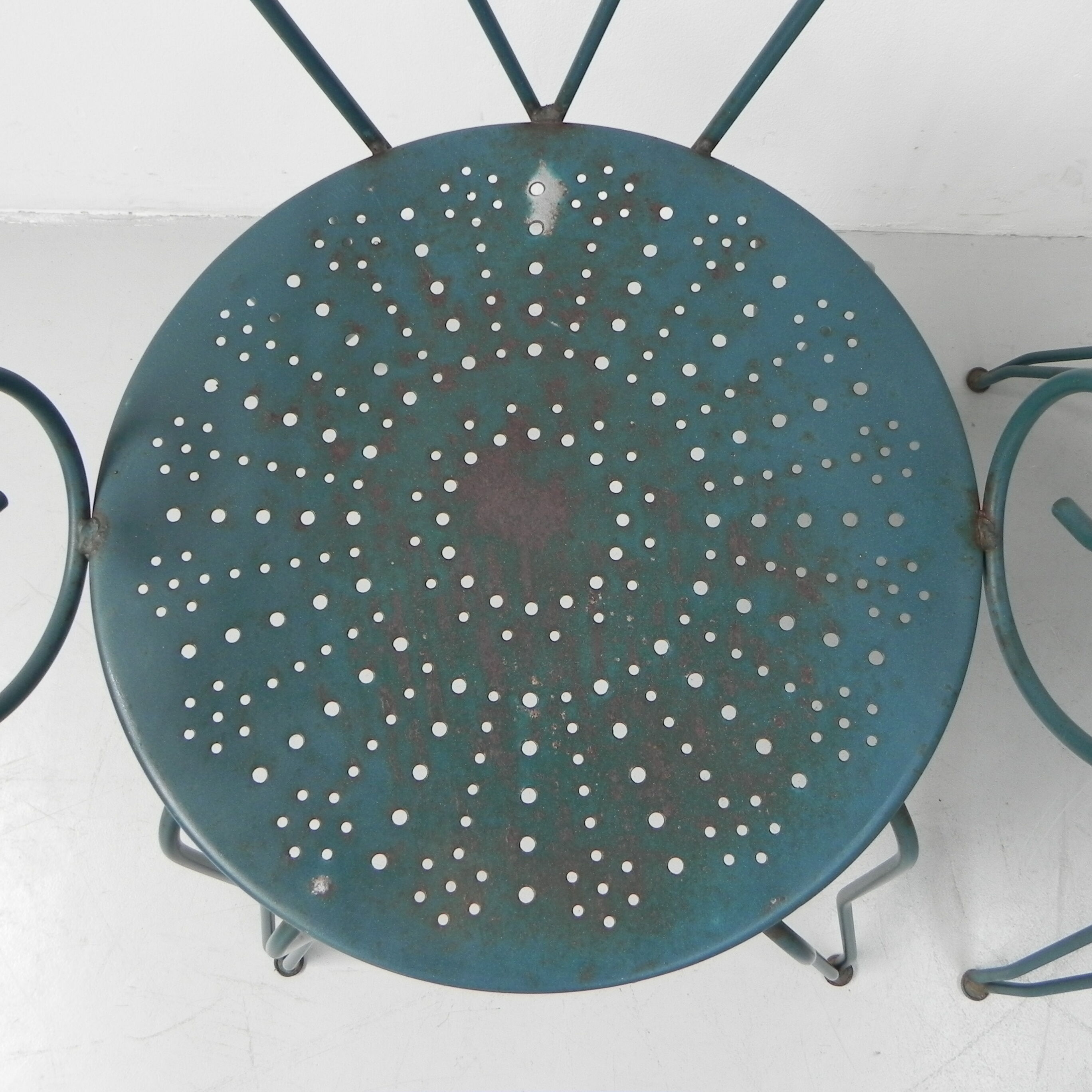 Ensemble de 4 chaises de jardin vintage en acier