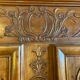 Armoire de mariage du pays Bressan en noyer et loupe de noyer datée 1850