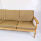 3-Person Sofa Model GE265/3 Made In Oak By Hans J. Wegner For Getama From 1960s
