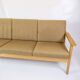 3-Person Sofa Model GE265/3 Made In Oak By Hans J. Wegner For Getama From 1960s