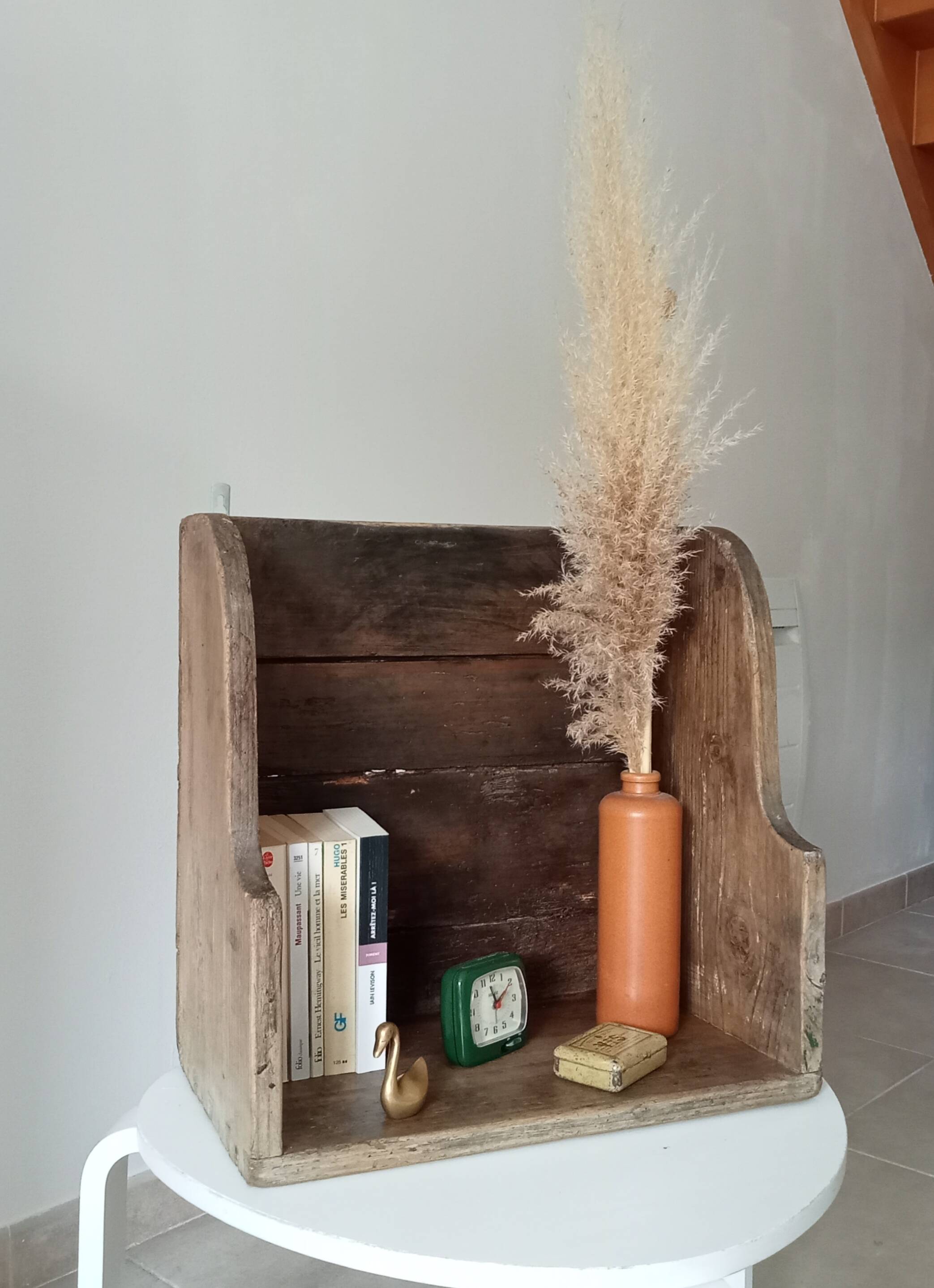 Old wall shelf Triolot