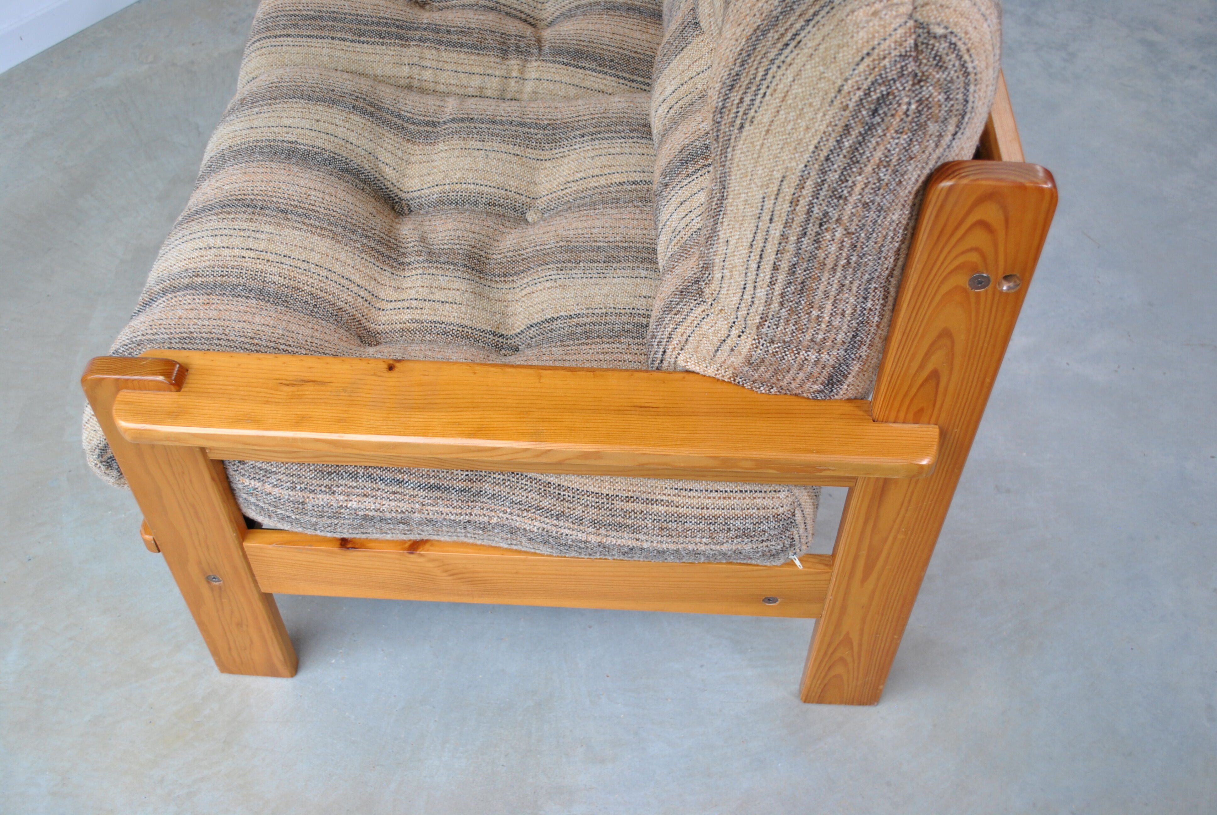 Pine sofa 1980