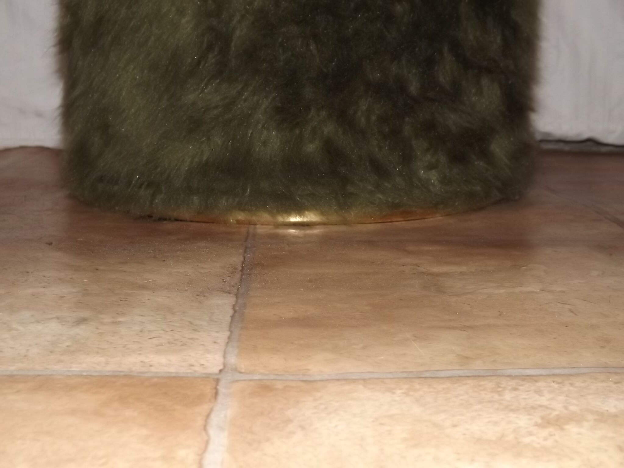 Pouf coffre en moumoute de couleur vert vintage rétro 1960