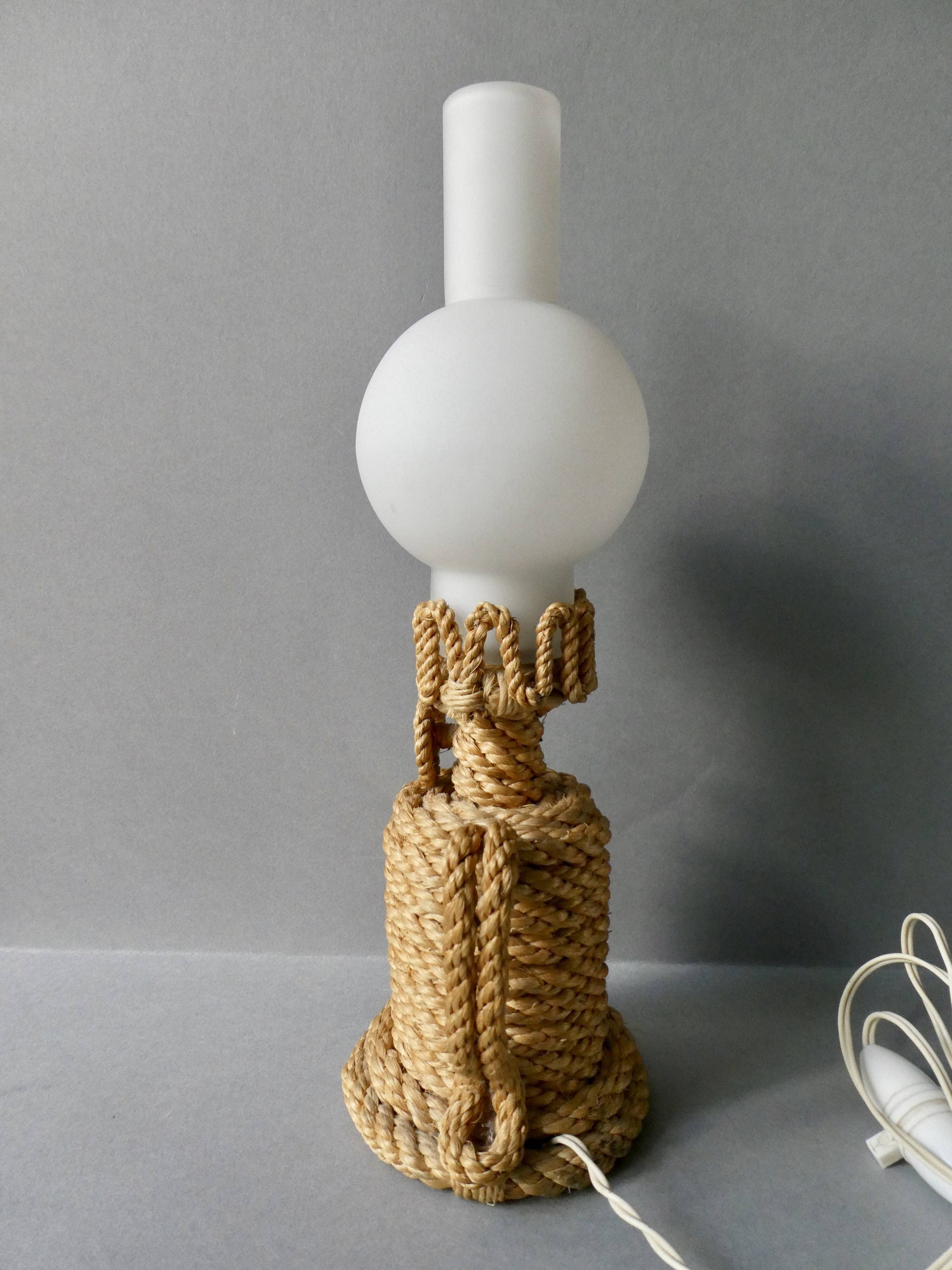 String lamp and opaline of the 60s