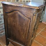 Louis XV style chest of drawers in solid oak