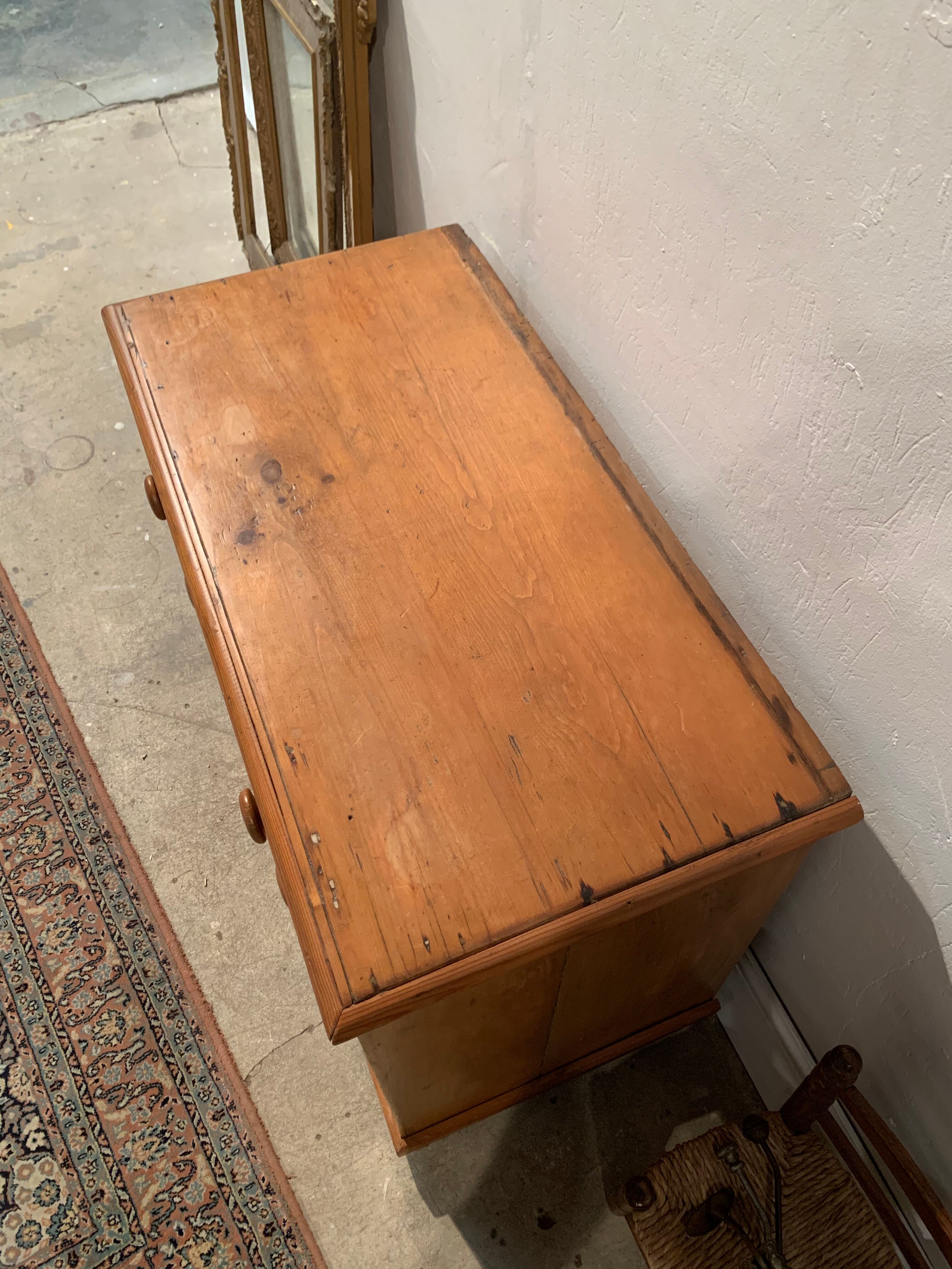 Commode anglaise vintage