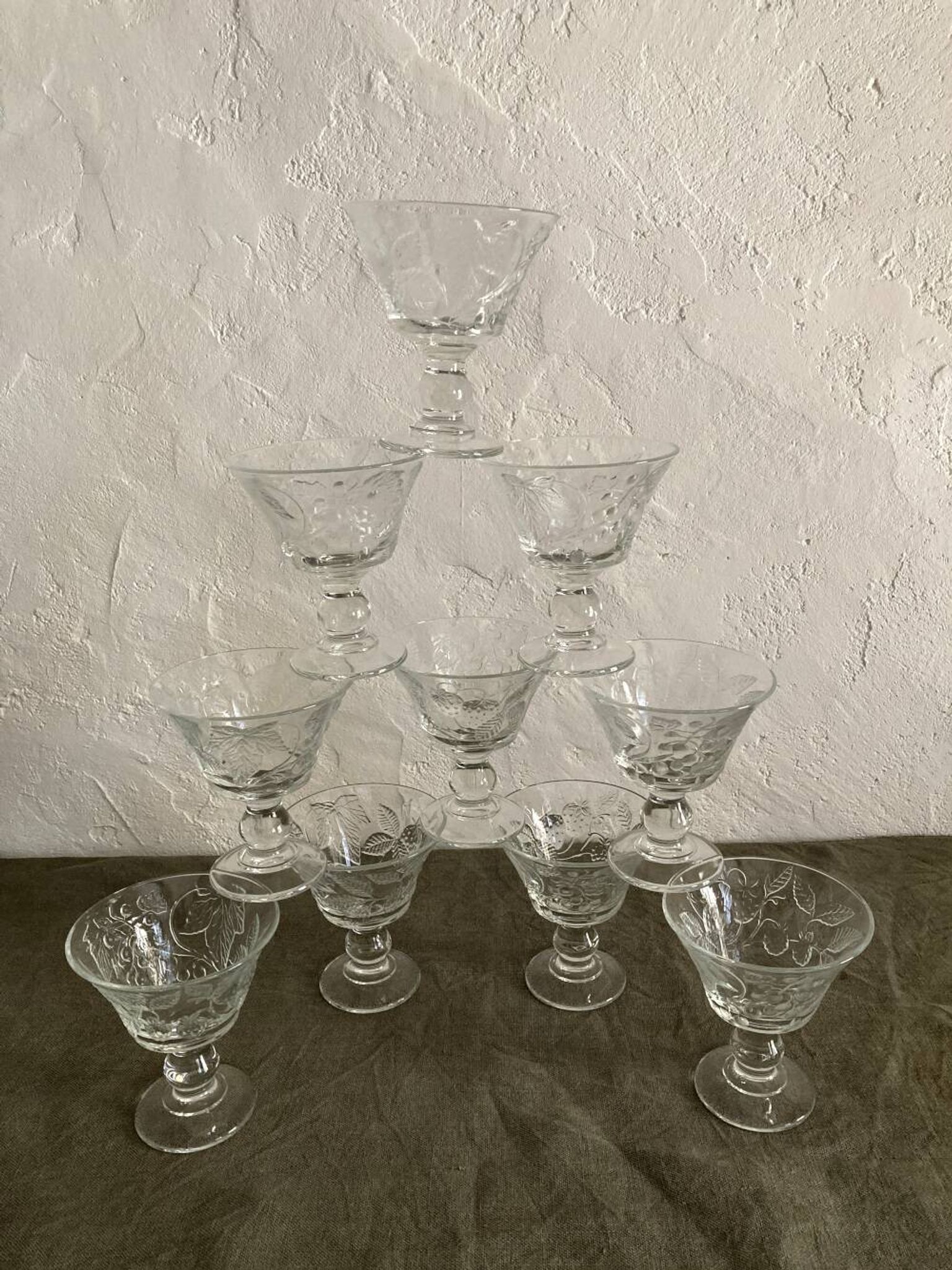 10 Luminarc glass dessert bowls