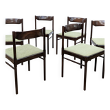 6 green Scandinavian chairs