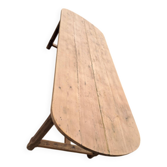 Farmhouse table