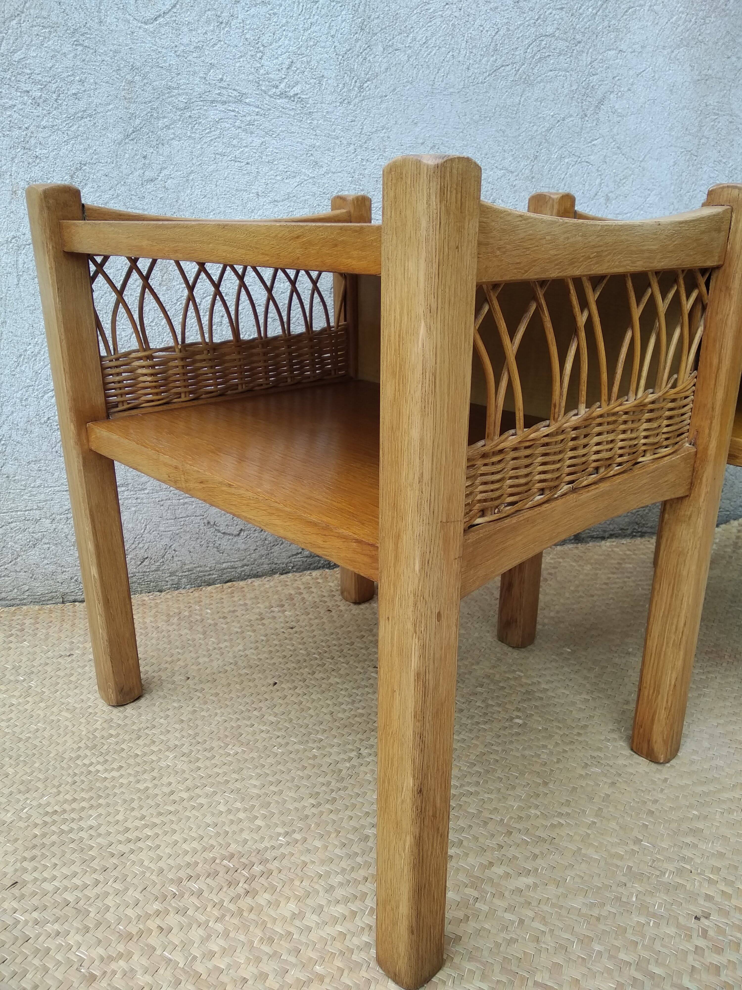 Paire de chevets bois et rotin