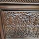 Ancien coffre en bois sculpté oriental