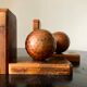 Paire de serre-livre boule en bois