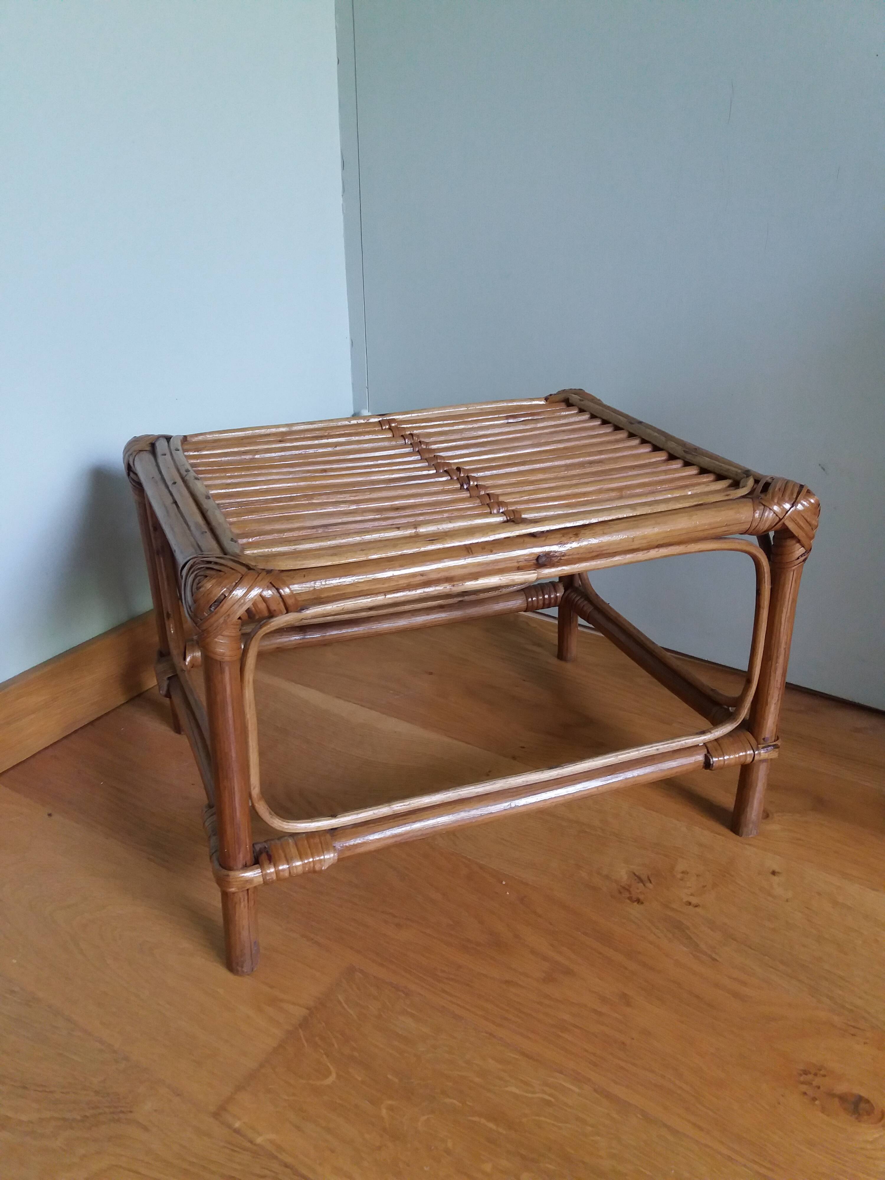 Wicker rattan end table