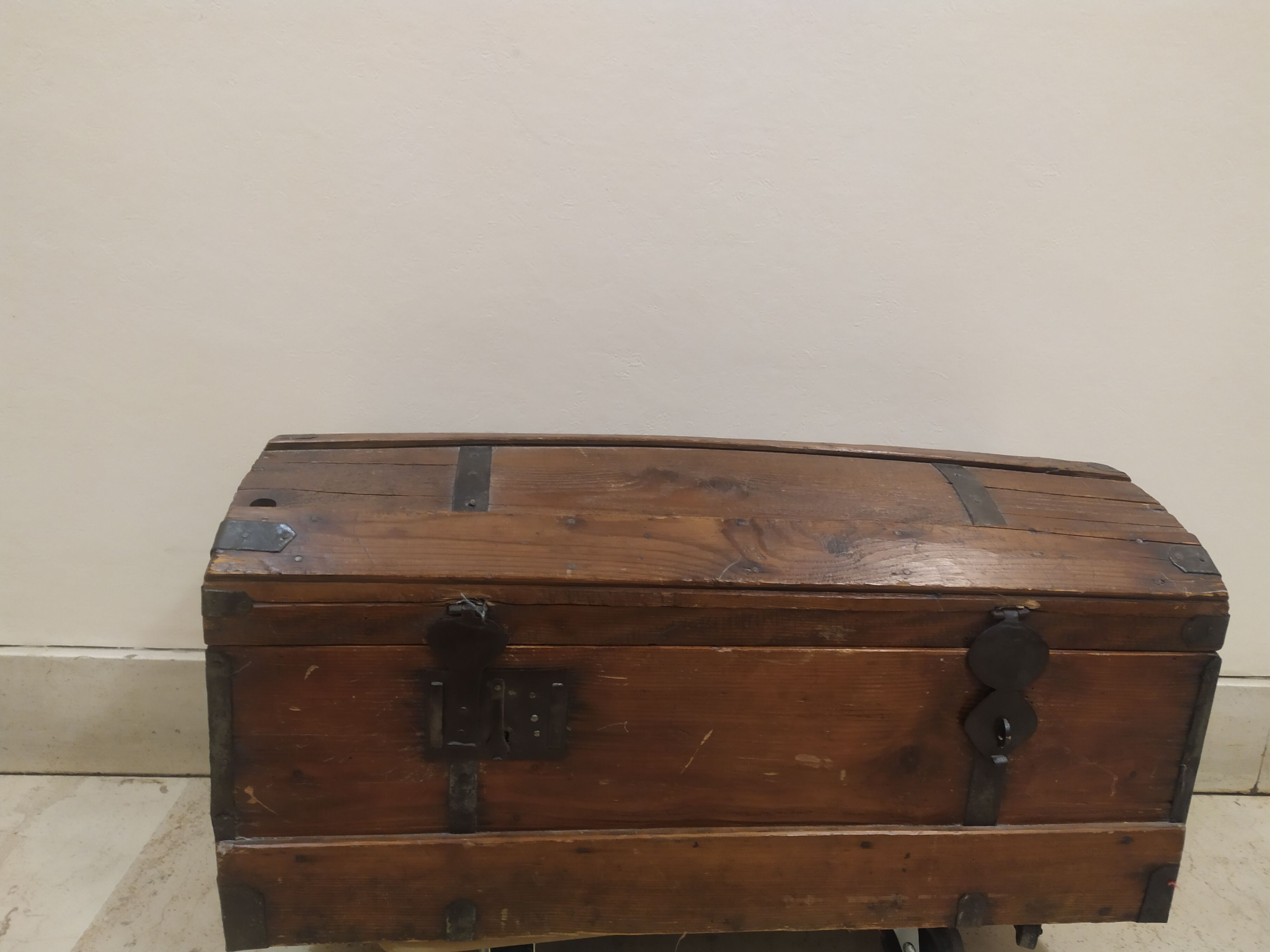 Large oak chest pirate style