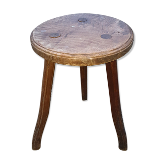Tripod stool top all wood