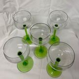5 white wine glasses