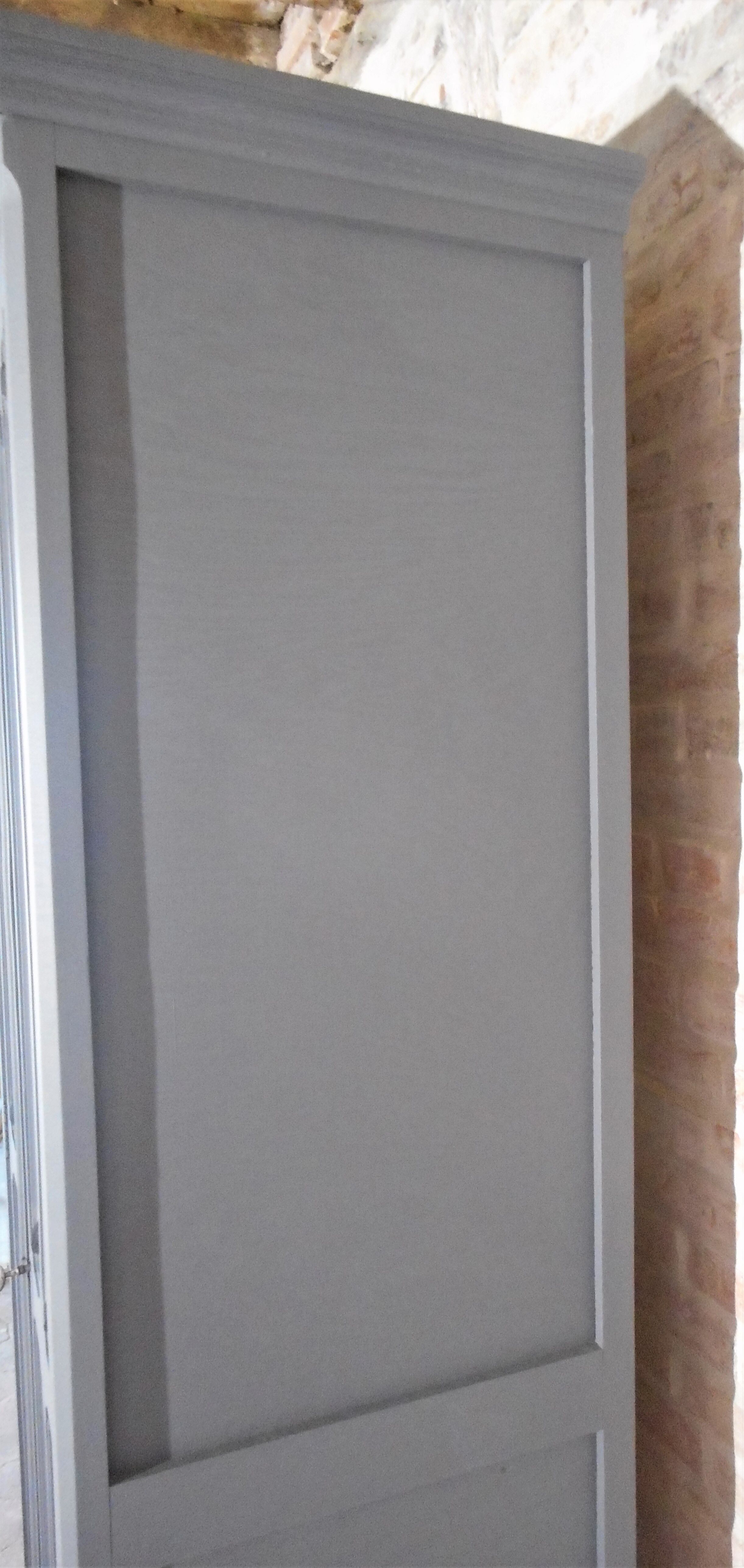 Armoire parisienne